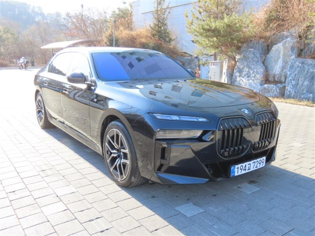 BMW 7시리즈(7세대) 740d xDrive M 스포츠 - 이미지 7