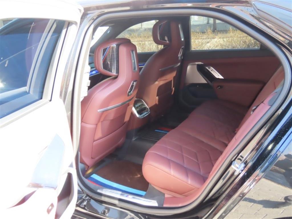 BMW 7시리즈(7세대) 740d xDrive M 스포츠 - 이미지 12