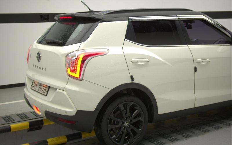 KG모빌리티(쌍용) 티볼리 가솔린 2WD LX 최고급형 - 이미지 10