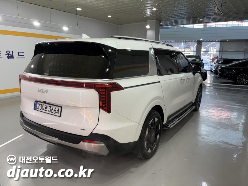 기아 더 뉴카니발 하이브리드(KA4) 1.6 HEV 9인승 시그니처 - 이미지 15