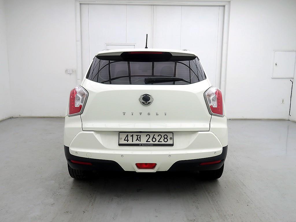 KG모빌리티(쌍용) 티볼리 아머 1.6 가솔린 4WD 기어에디션 - 이미지 9