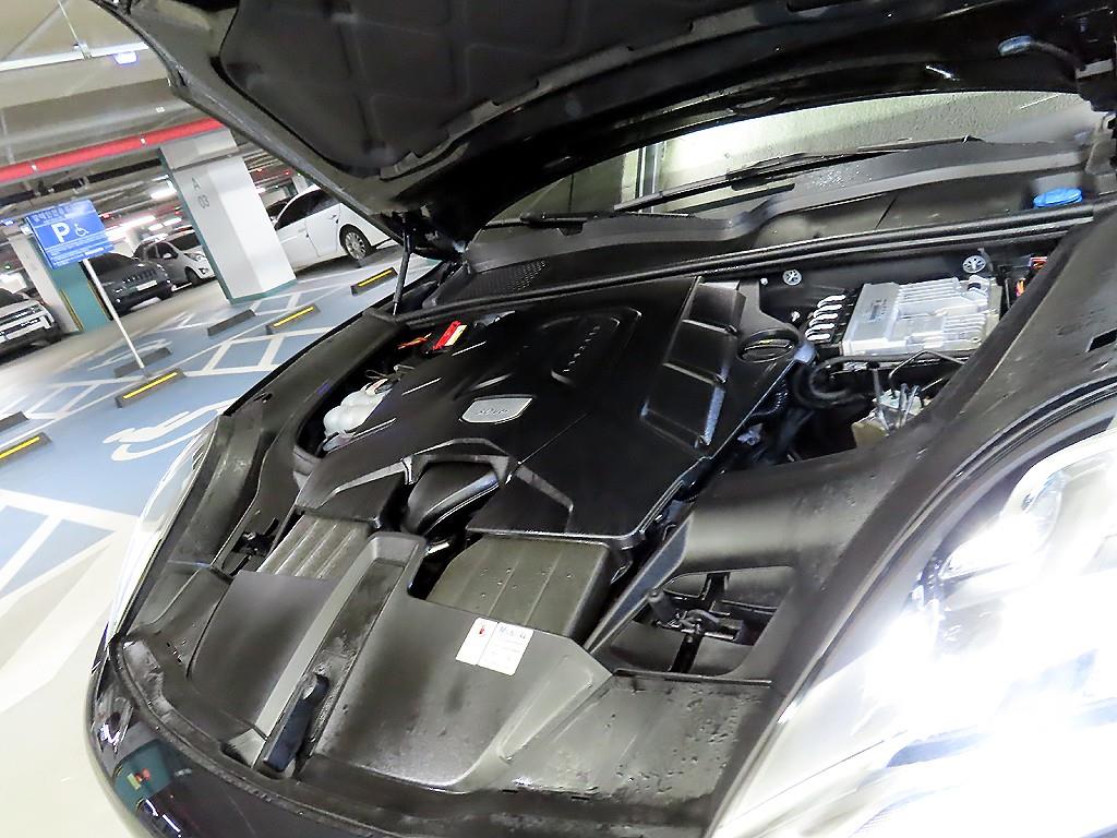 포르쉐 카이엔(3세대) 3.0 V6 - 이미지 19