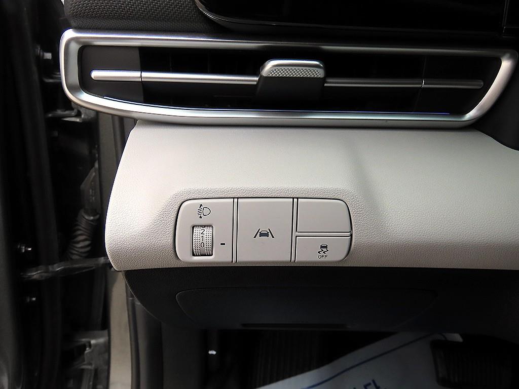 현대 아반떼(CN7) 1.6 가솔린 인스퍼레이션 - 이미지 2