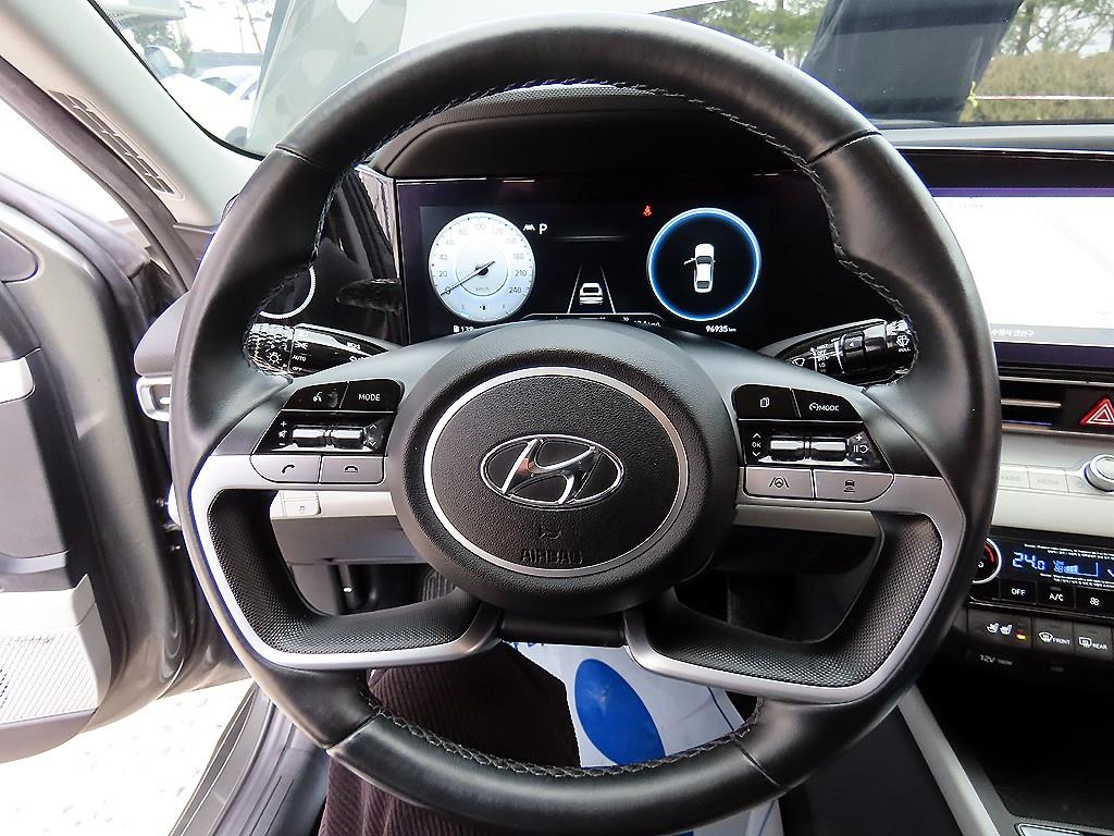 현대 아반떼(CN7) 1.6 가솔린 인스퍼레이션 - 이미지 10