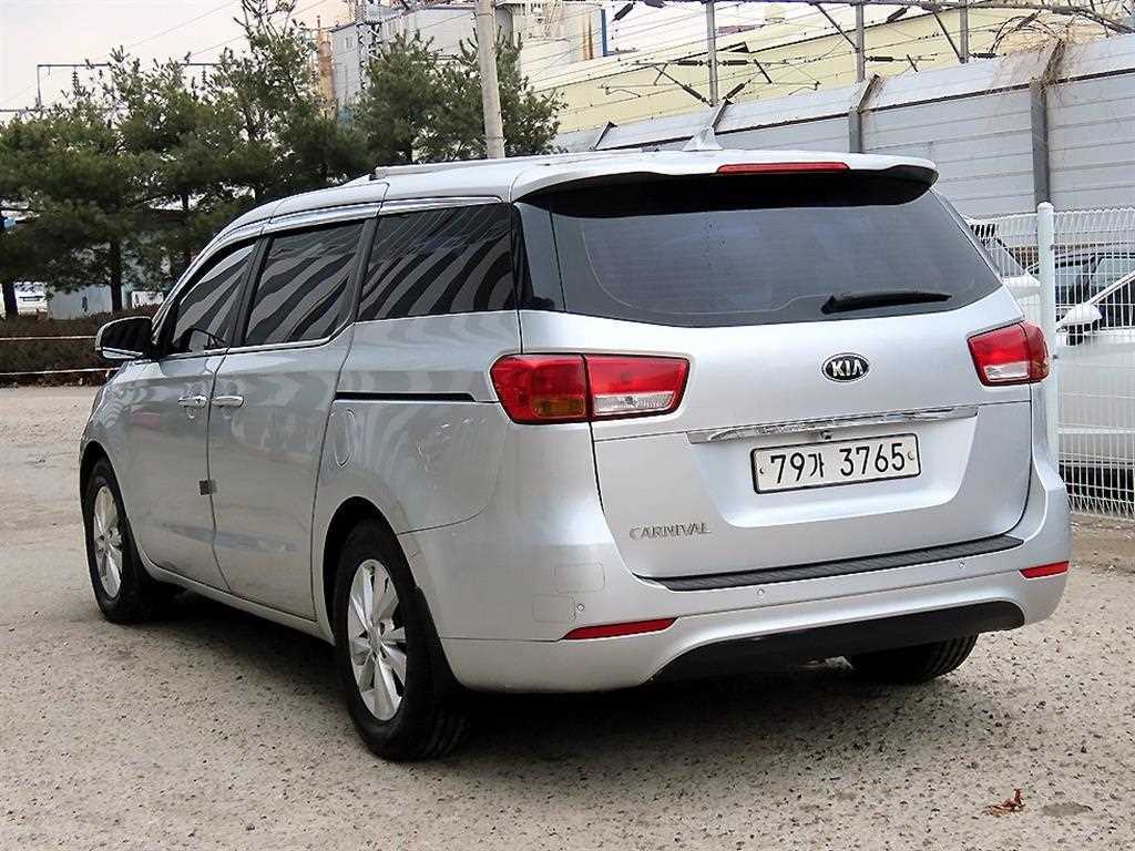 기아 올 뉴카니발 11인승 디젤 디럭스 - 이미지 7