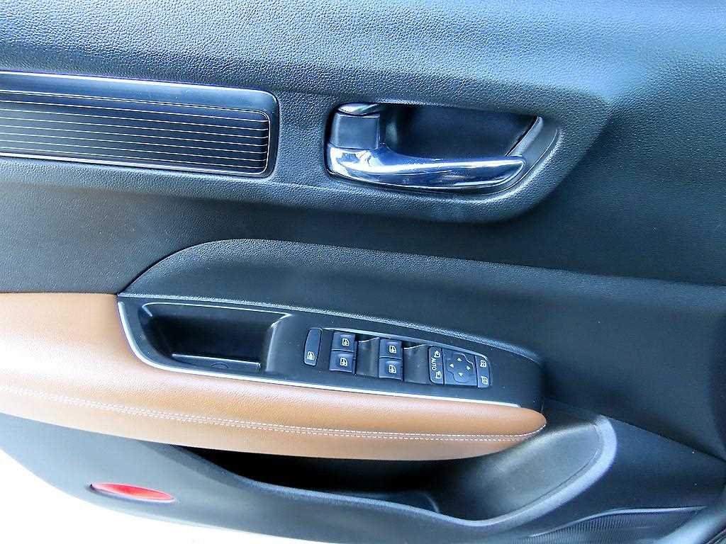 르노 (삼성) 뉴 QM6 2.0 GDe RE 시그니처 - 이미지 11