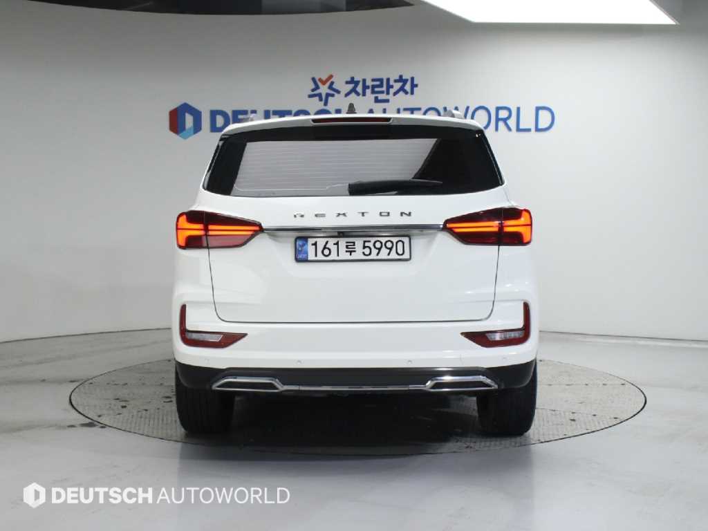 KG모빌리티(쌍용) 올 뉴렉스턴 2.2 4WD 프레스티지 - 이미지 2