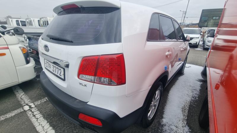 기아 쏘렌토 R 디젤 2.2 4WD TLX 고급형 - 이미지 2