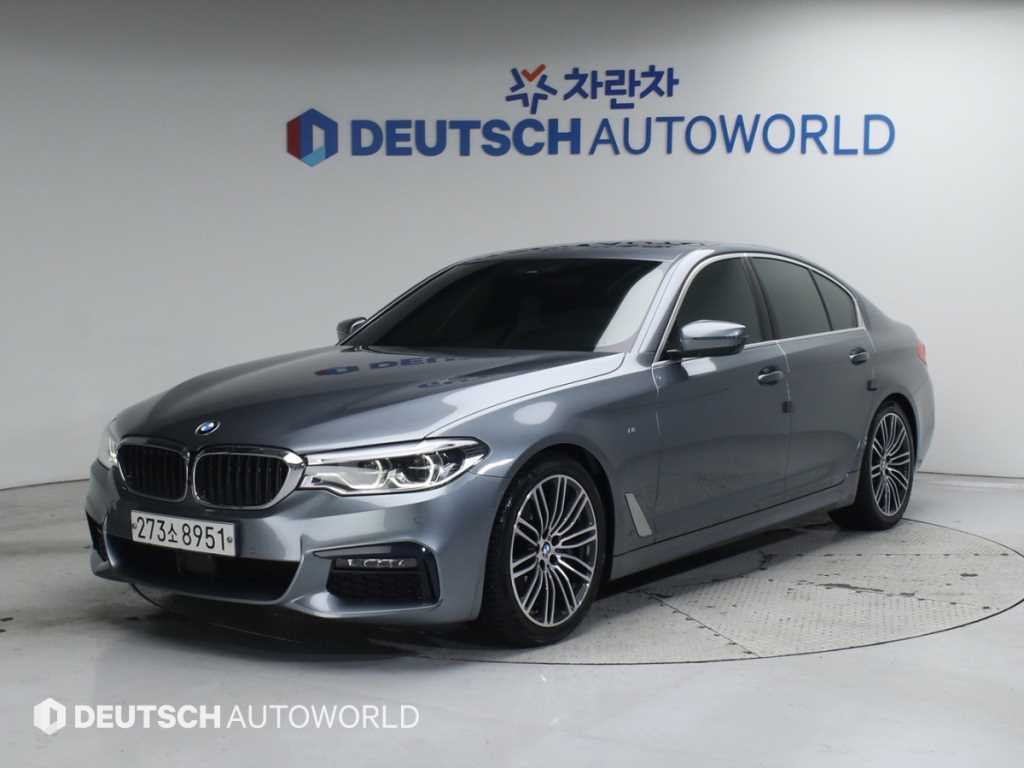 BMW 5시리즈(7세대) 530i M스포츠팩 플러스 - 이미지 6
