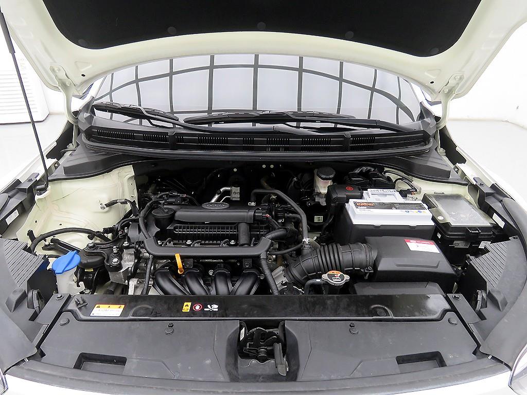 기아 스토닉 1.4 가솔린 트렌디 - 이미지 2