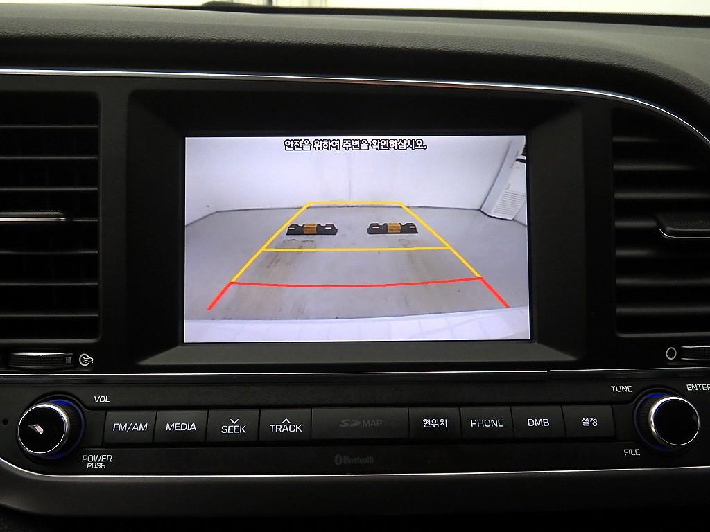 현대 아반떼AD 1.6 GDi 모던