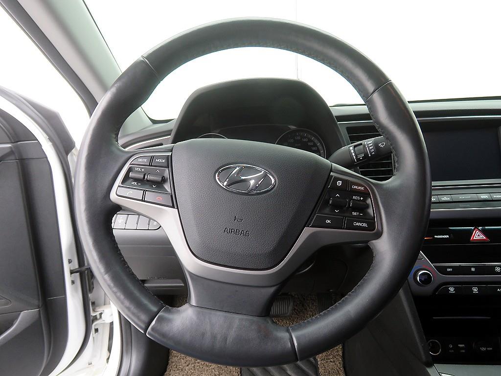 현대 아반떼AD 1.6 GDi 모던 - 이미지 5