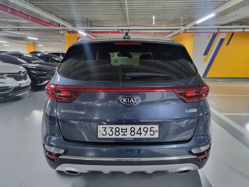 기아 스포티지 더 볼드 R2.0 디젤 2WD 프레스티지 - 이미지 16
