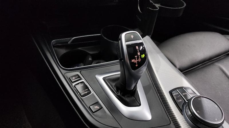 BMW 3시리즈(6세대) 320i M 스포츠 쉐도우 에디션 - 이미지 8