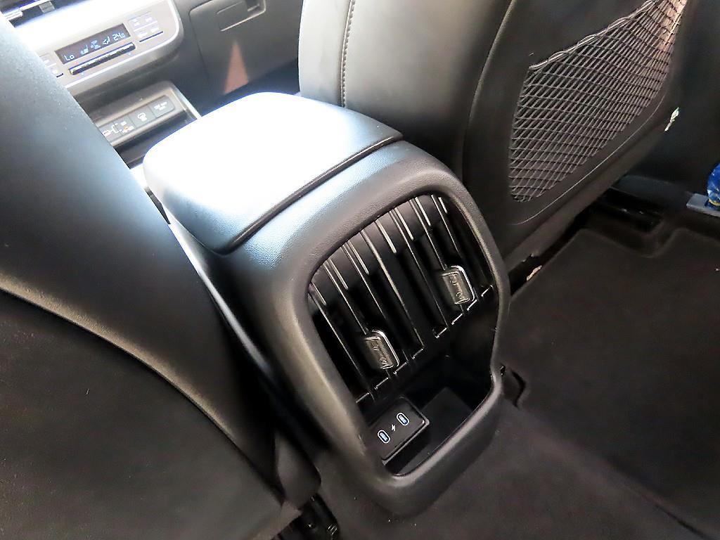 현대 디 올뉴코나 1.6 가솔린 터보 2WD 프리미엄 - 이미지 12