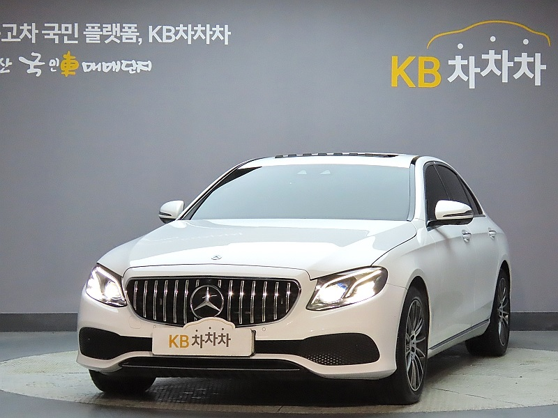 벤츠 E클래스(5세대) E300 아방가르드 인텔리전트