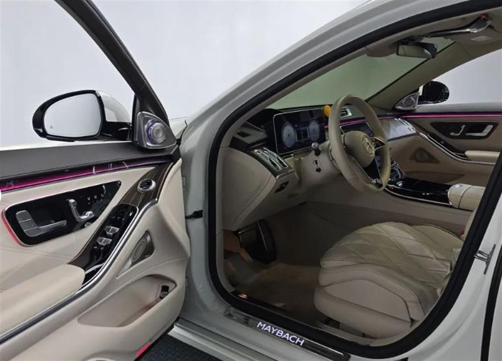벤츠 S클래스(7세대) 마이바흐 S680 4매틱 - 이미지 19