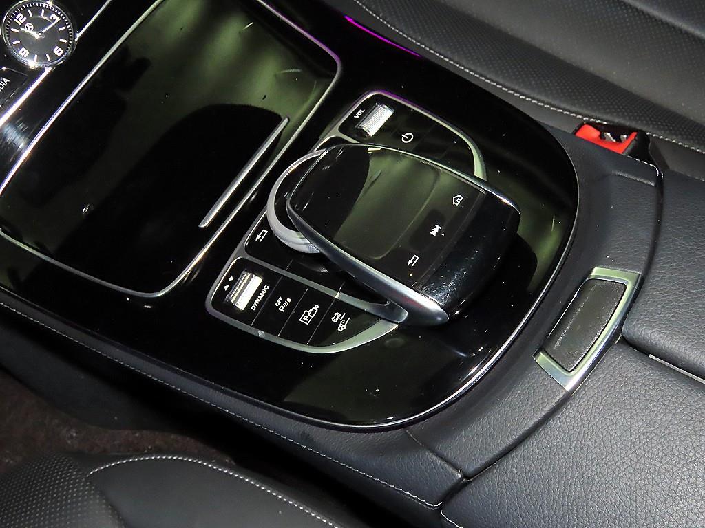 벤츠 E클래스(5세대) E300e 익스클루시브 - 이미지 17