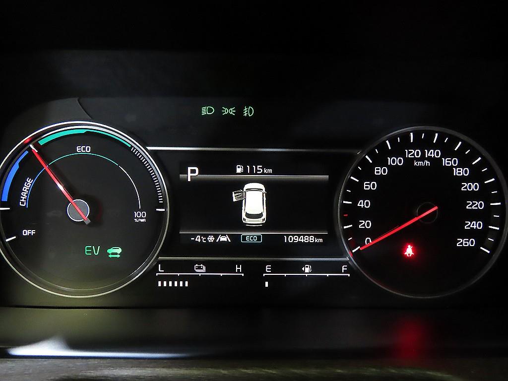 기아 신형쏘렌토 하이브리드(MQ4) 1.6 HEV 2WD 프레스티지 - 이미지 15