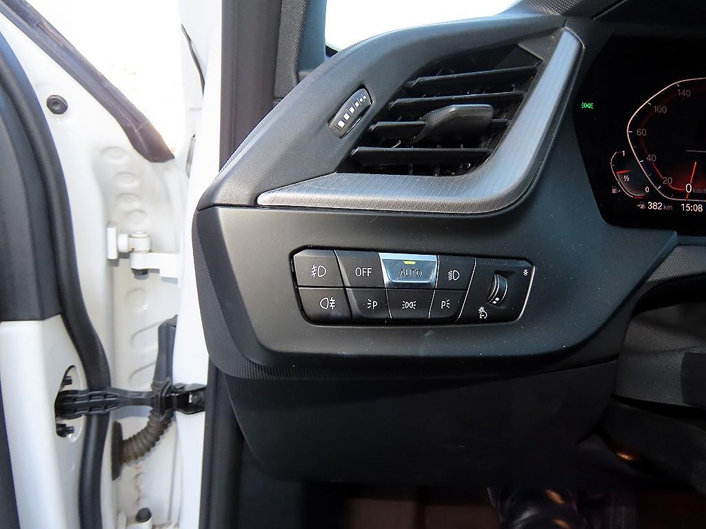 BMW 1시리즈(3세대) 120i M 스포츠 - 이미지 4