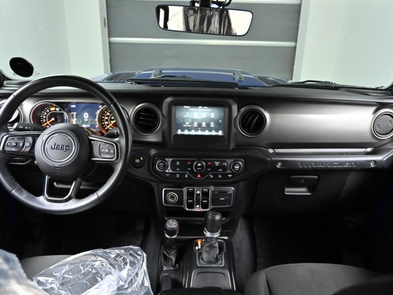 지프 랭글러(JL) 2.0 스포츠 4DR - 이미지 5