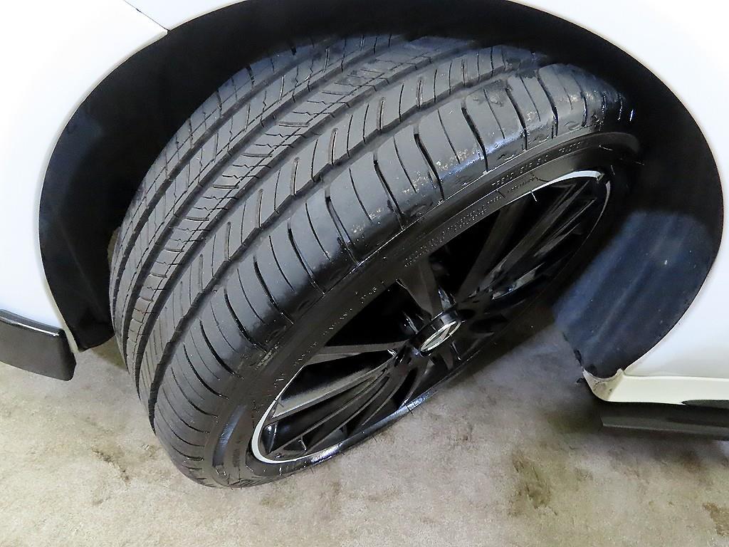 벤츠 C클래스(4세대) C200 쿠페 - 이미지 9