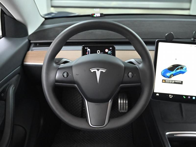 테슬라 모델 3 AWD 롱 레인지 - 이미지 18