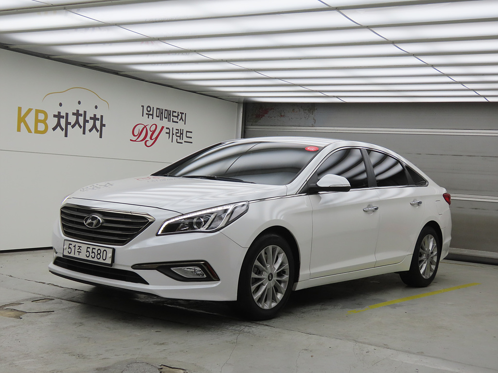 현대 LF쏘나타 2.0 CVVL 스마트