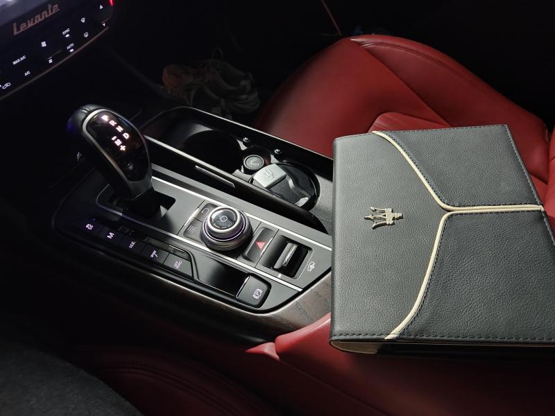 마세라티 르반떼 3.0 - 이미지 10