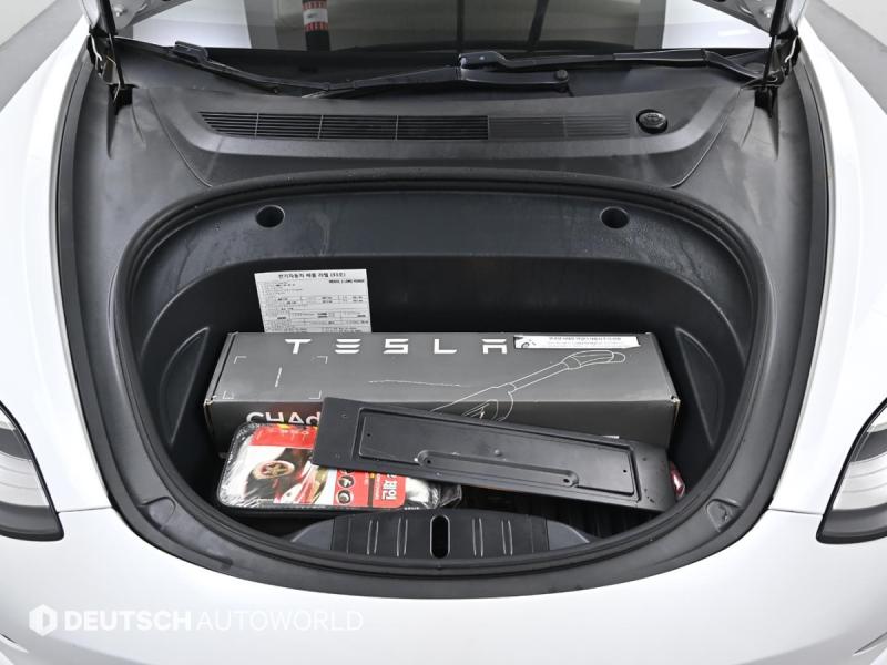 테슬라 모델 3 AWD 롱 레인지 - 이미지 18