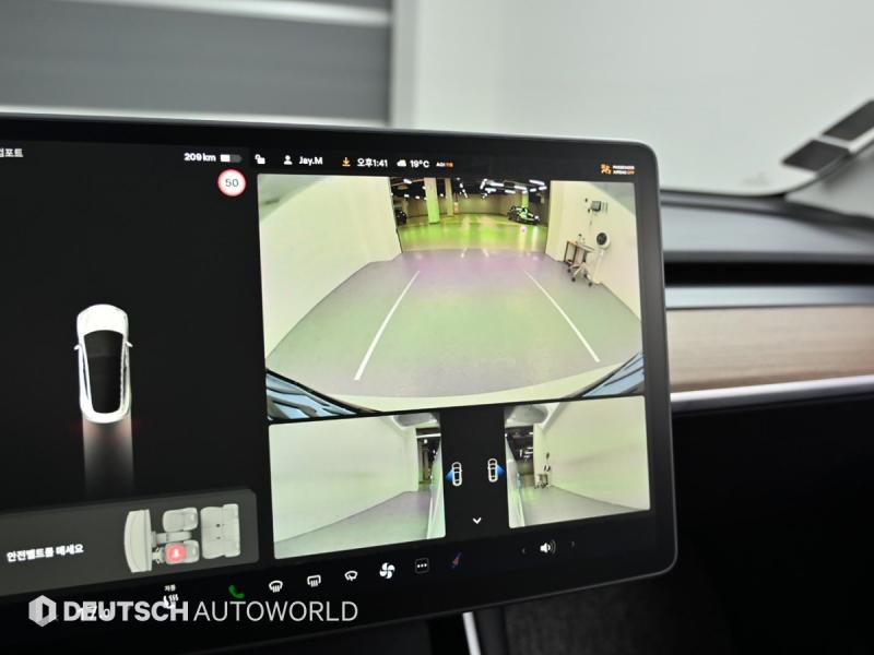 테슬라 모델 3 AWD 롱 레인지 - 이미지 13