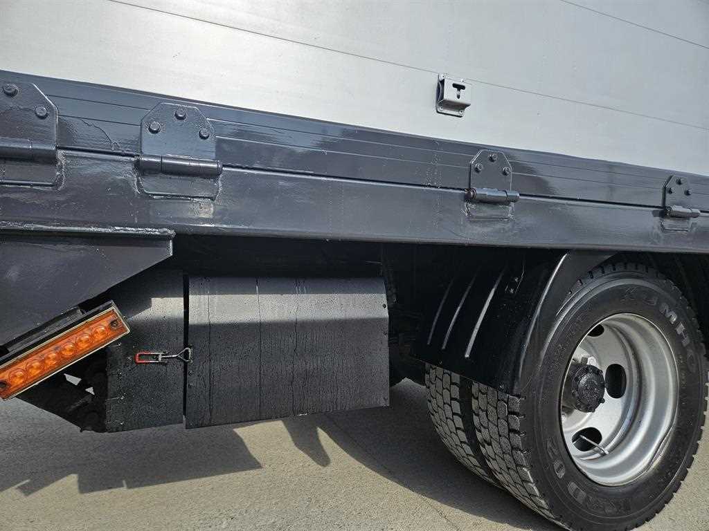 현대 e-마이티 윙바디 2.5톤 - 이미지 10