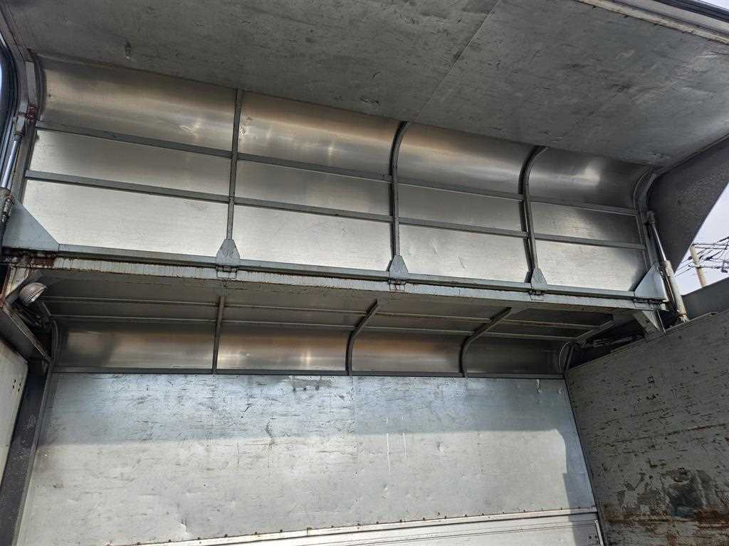 현대 e-마이티 윙바디 2.5톤 - 이미지 12