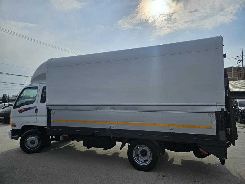 현대 e-마이티 윙바디 2.5톤 - 이미지 19