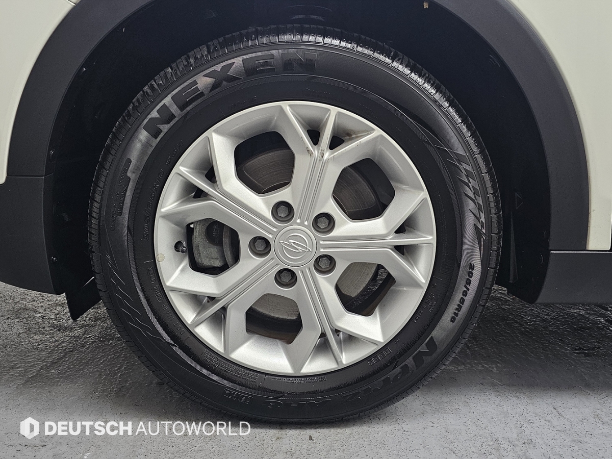 KG모빌리티(쌍용) 티볼리 가솔린 2WD LX - 이미지 16