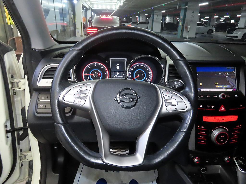 KG모빌리티(쌍용) 티볼리 디젤 2WD LX - 이미지 19