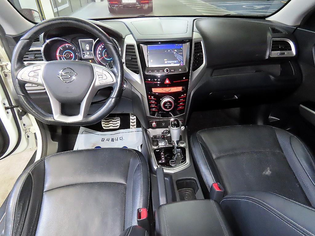 KG모빌리티(쌍용) 티볼리 디젤 2WD LX - 이미지 18