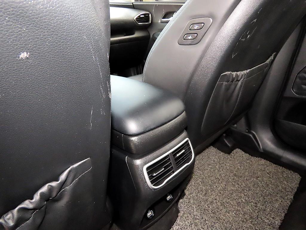 현대 더 뉴싼타페 디젤 2.2 2WD 프리미엄 초이스 - 이미지 3