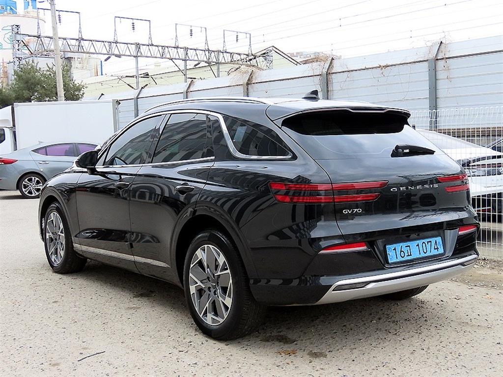 제네시스 eGV70 EV AWD 기본형 - 이미지 17