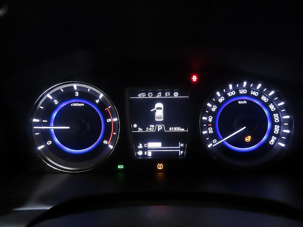 KG모빌리티(쌍용) 더 뉴렉스턴 스포츠 2.2 4WD 와일드 - 이미지 9