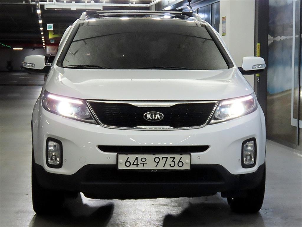 기아 뉴쏘렌토 R R2.0 2WD 프레스티지 - 이미지 4