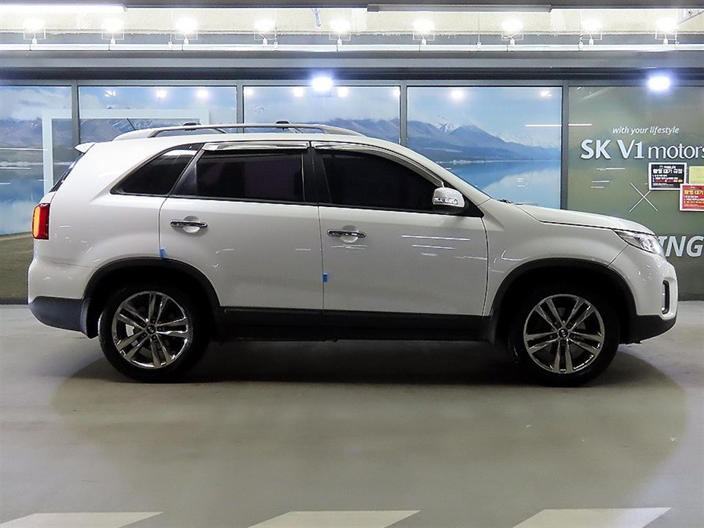 기아 뉴쏘렌토 R R2.0 2WD 프레스티지 - 이미지 13