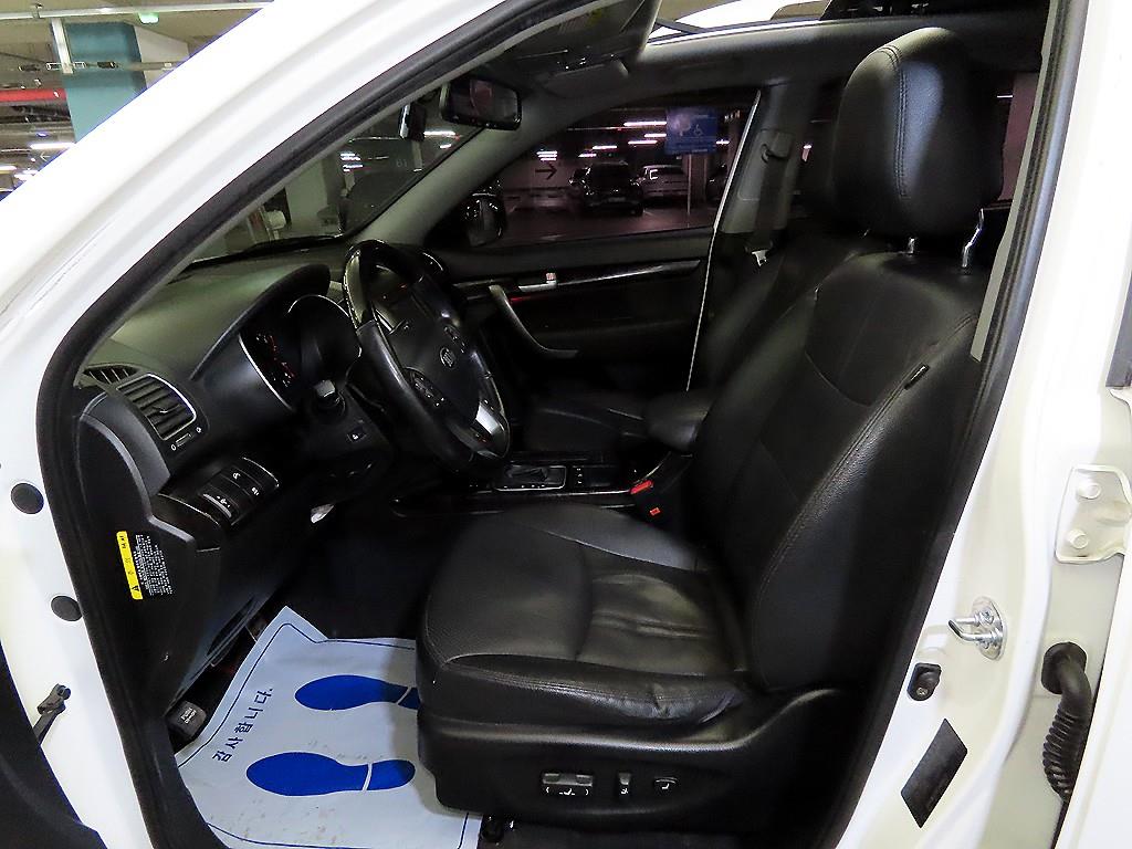 기아 뉴쏘렌토 R R2.0 2WD 프레스티지