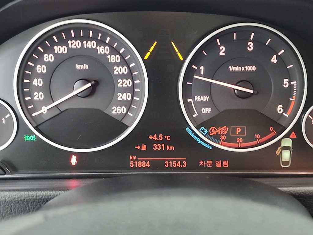 BMW 그란투리스모(GT) 3시리즈 GT 320d - 이미지 10
