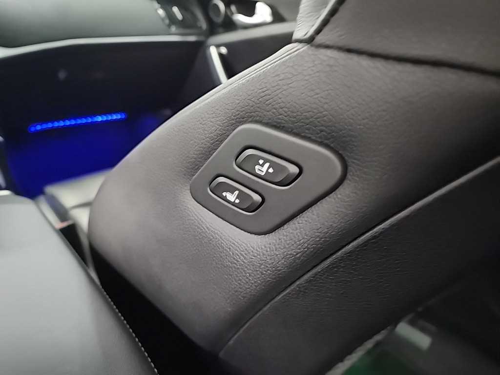 기아 스팅어 2.0 터보 AWD 플래티넘 - 이미지 12