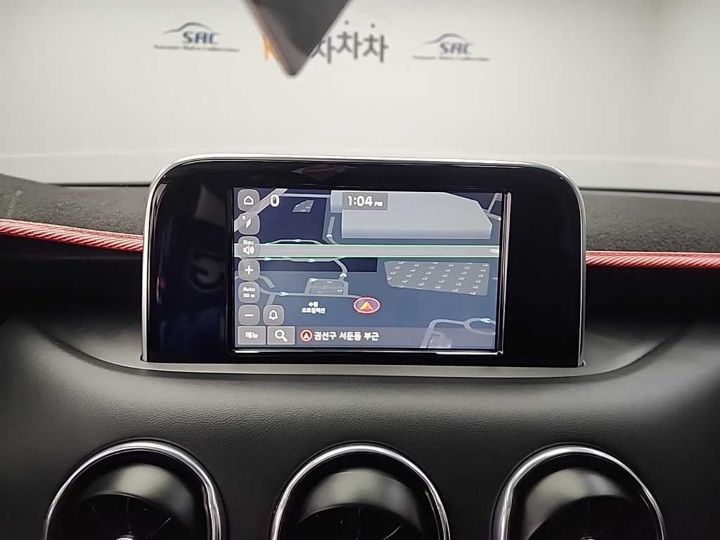 기아 스팅어 2.0 터보 AWD 플래티넘 - 이미지 11