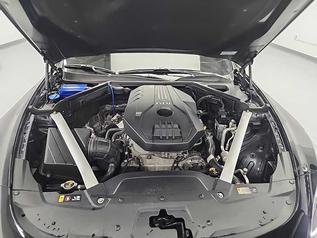 기아 스팅어 2.0 터보 AWD 플래티넘 - 이미지 5