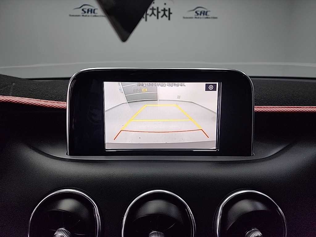 기아 스팅어 2.0 터보 AWD 플래티넘 - 이미지 10