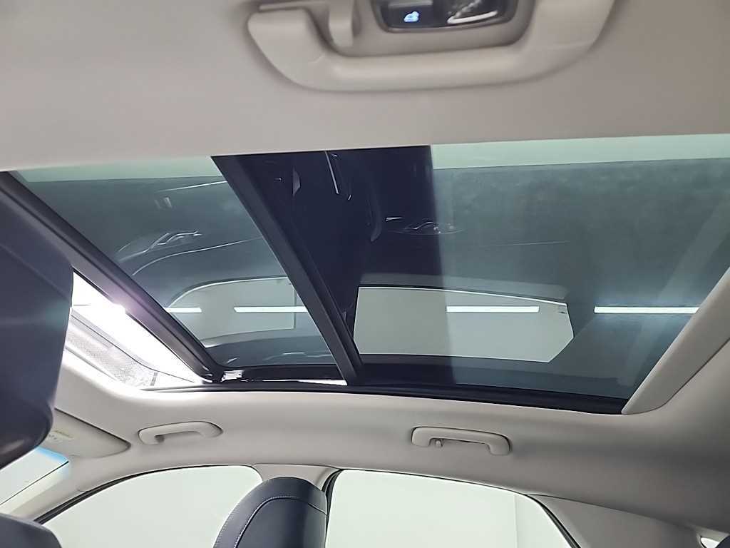 제네시스 GV70 2.5T AWD 기본형 - 이미지 7