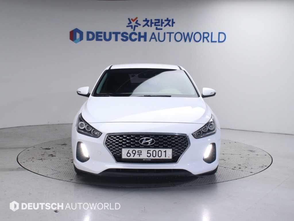 현대 i30 PD 디젤 1.6 프리미엄 - 이미지 10